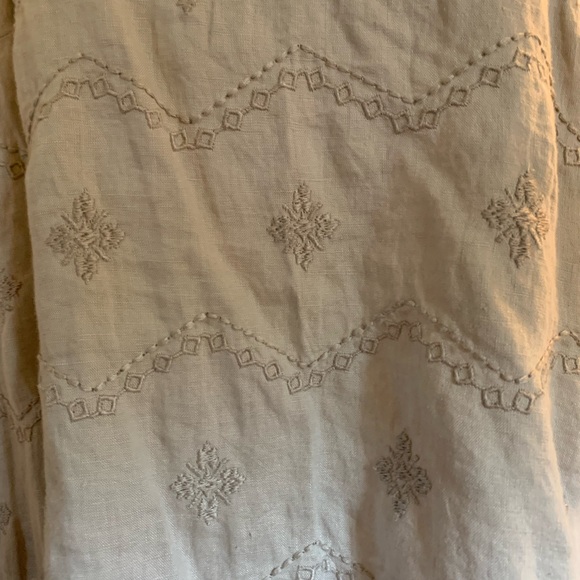 St Tropez medium embroidered top for summer. Grey - Picture 5 of 5